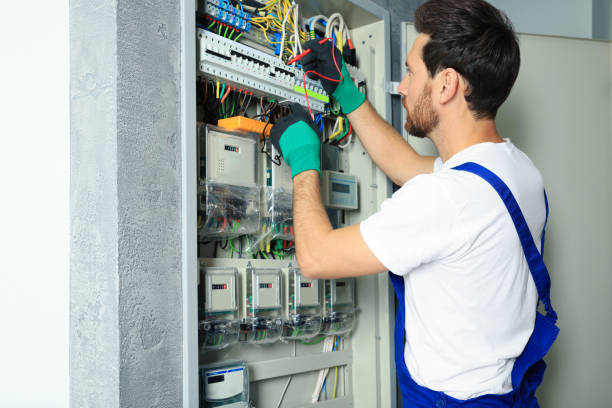 Best Local Electrician Companies  in Greenfield, IL